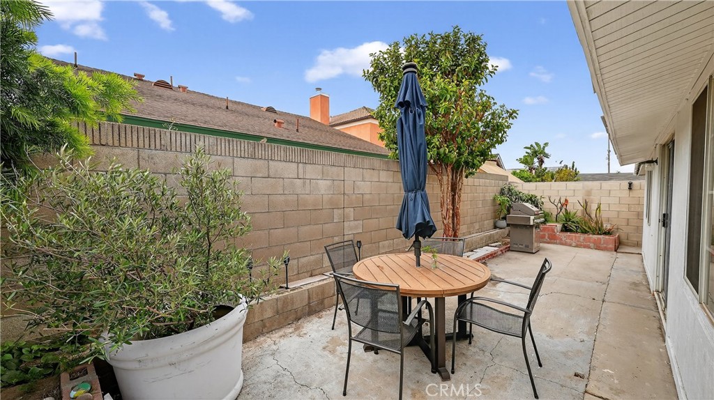 1624 La Paloma, Placentia CA 92870 - photo 4