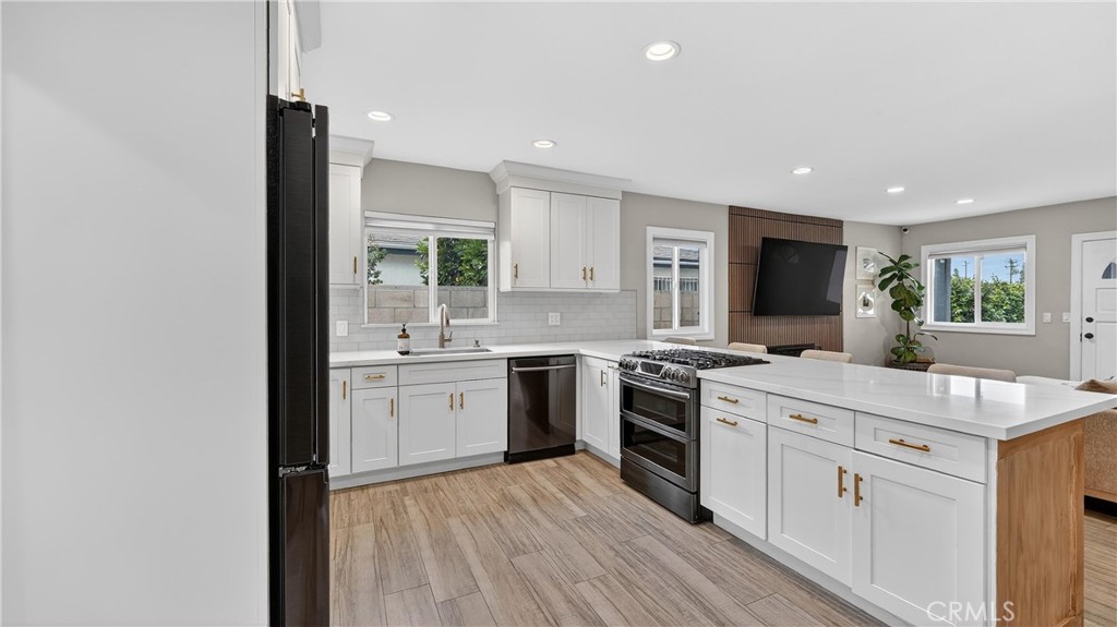 1624 La Paloma, Placentia CA 92870 - photo 10