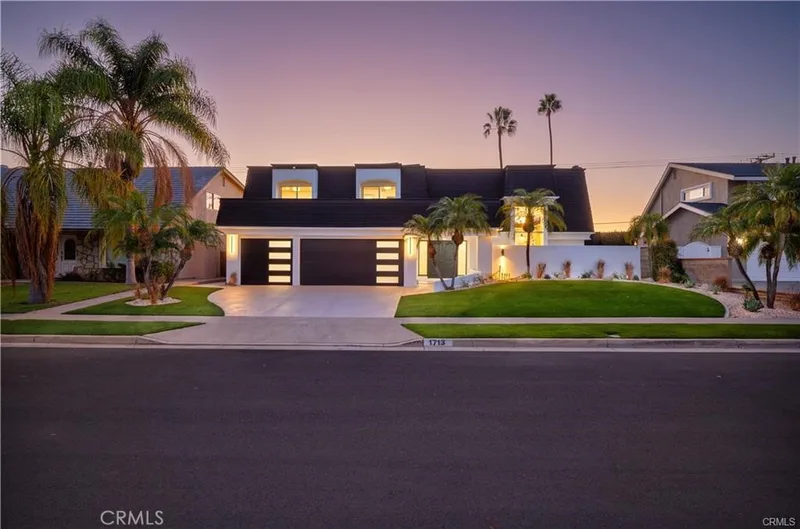 1713 Roanoke St, Placentia, CA 92870