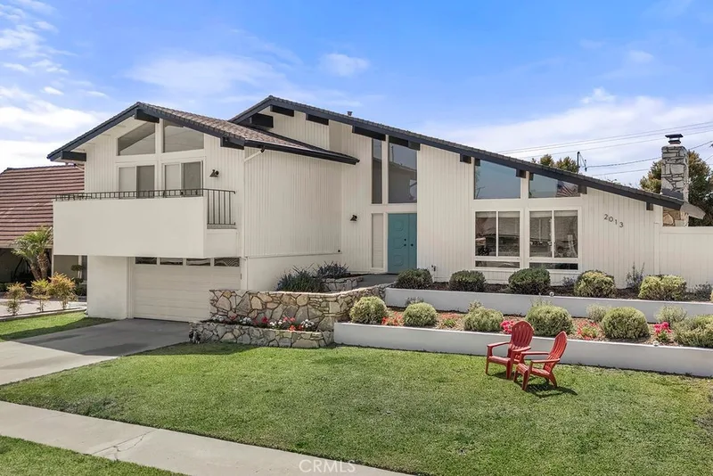 2013 Santa Anita, Placentia, CA 92870
