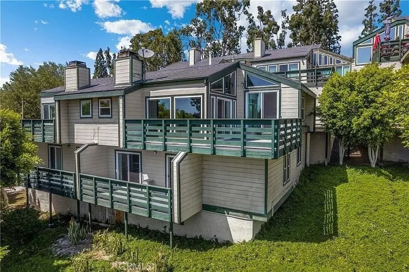 2017 Orchard, Placentia, CA 92870