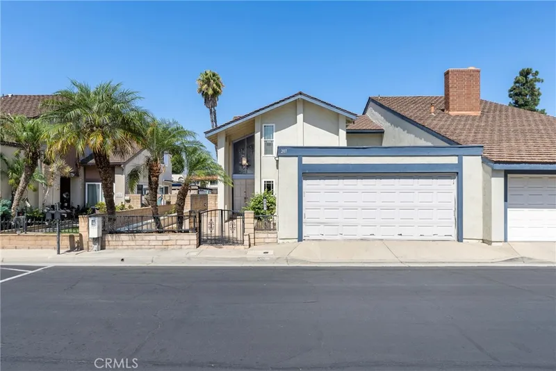 207 Los Padres, Placentia, CA 92870