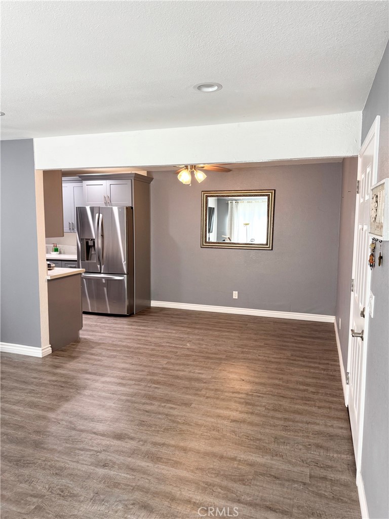 212 S kraemer 1215, Placentia CA 92870 - photo 3