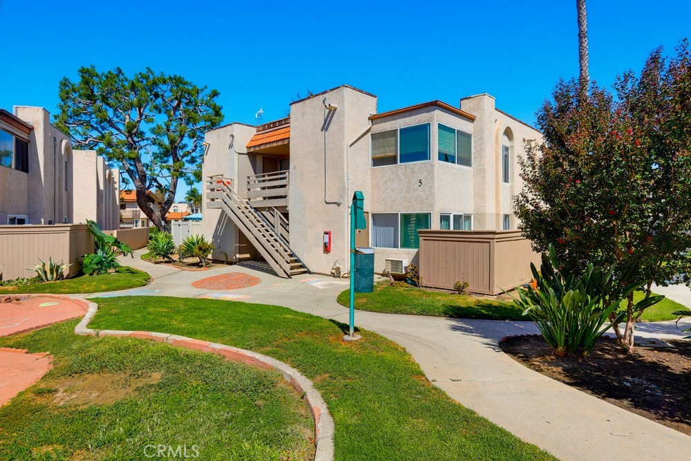 212 S Kraemer, Placentia CA 92870 - photo 2