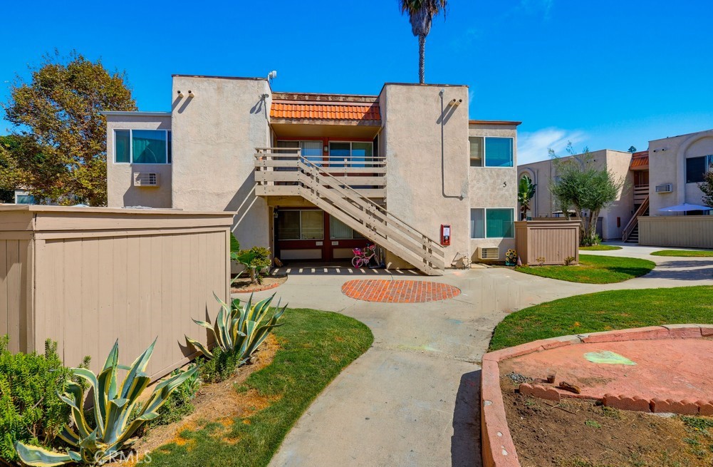212 S Kraemer, Placentia CA 92870 - photo 3