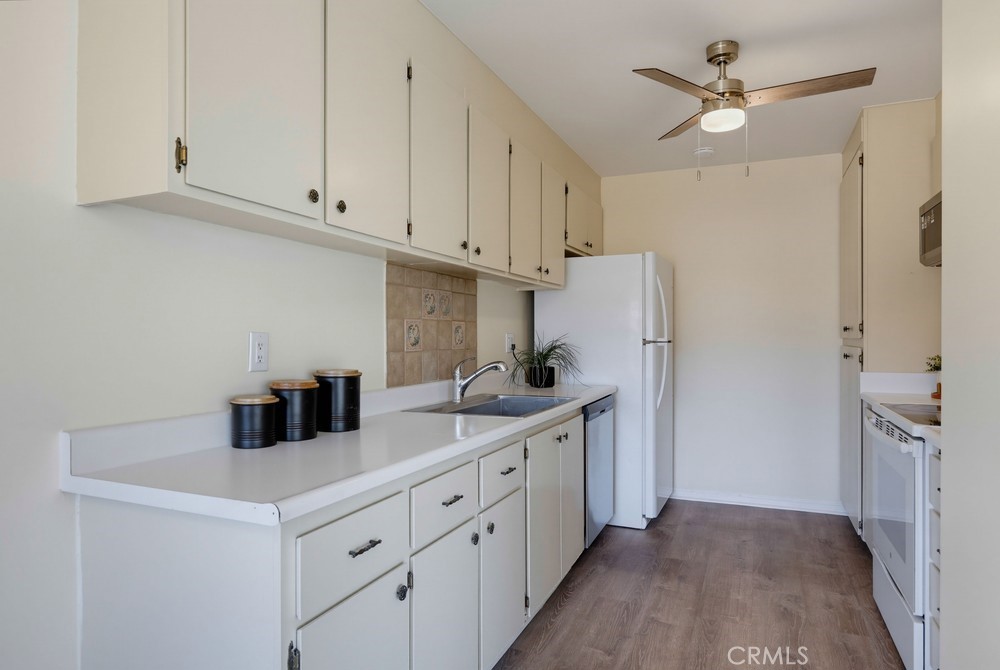 212 S Kraemer, Placentia CA 92870 - photo 10