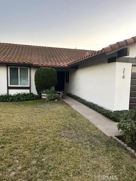 218 Newcastle Avenue, Placentia, CA 92870
