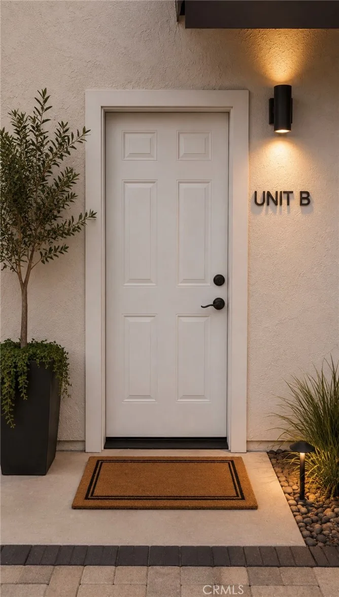 220 E Madison B, Placentia, CA 92870