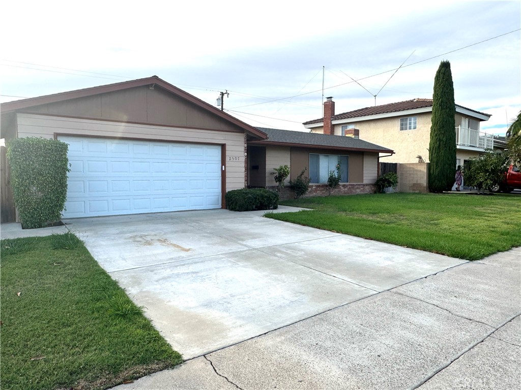 2307 Cartlen, Placentia CA 92870 - photo 2