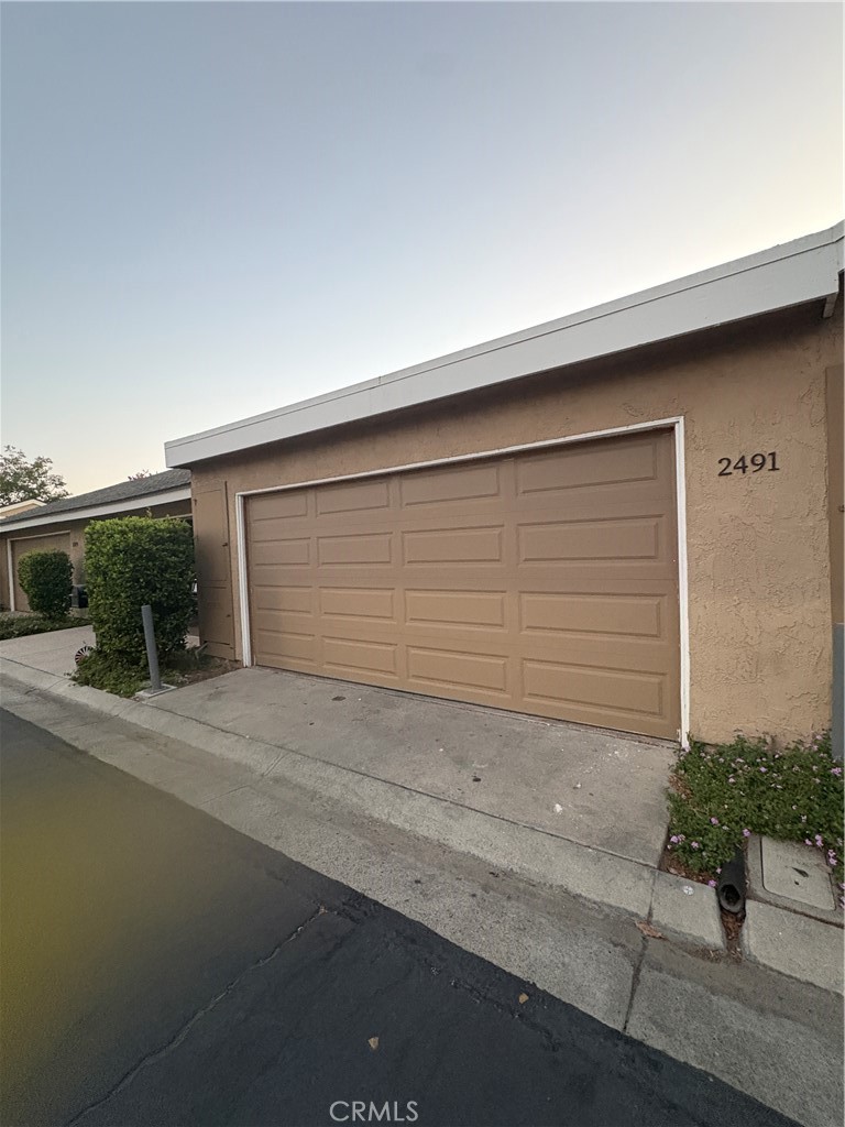 2 Car Garage - 2491 Bow Cir, Placentia CA 92870 - photo 1