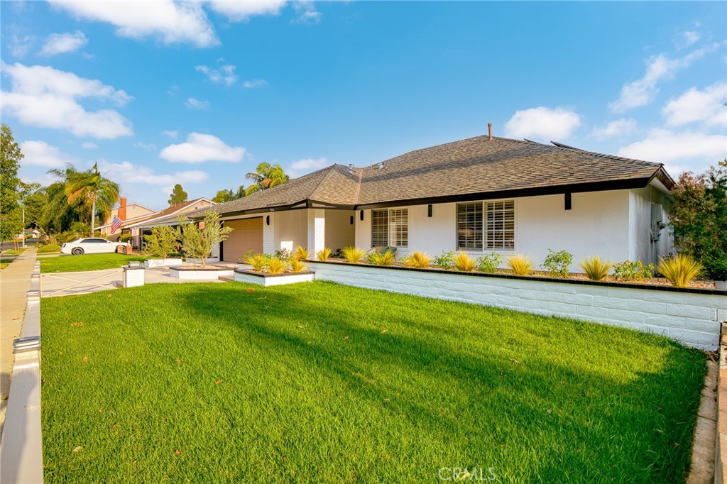 260 Rio Grande, Placentia CA 92870 - photo 2