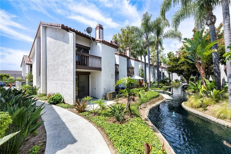 319 Molokai Drive, Placentia, CA 92870