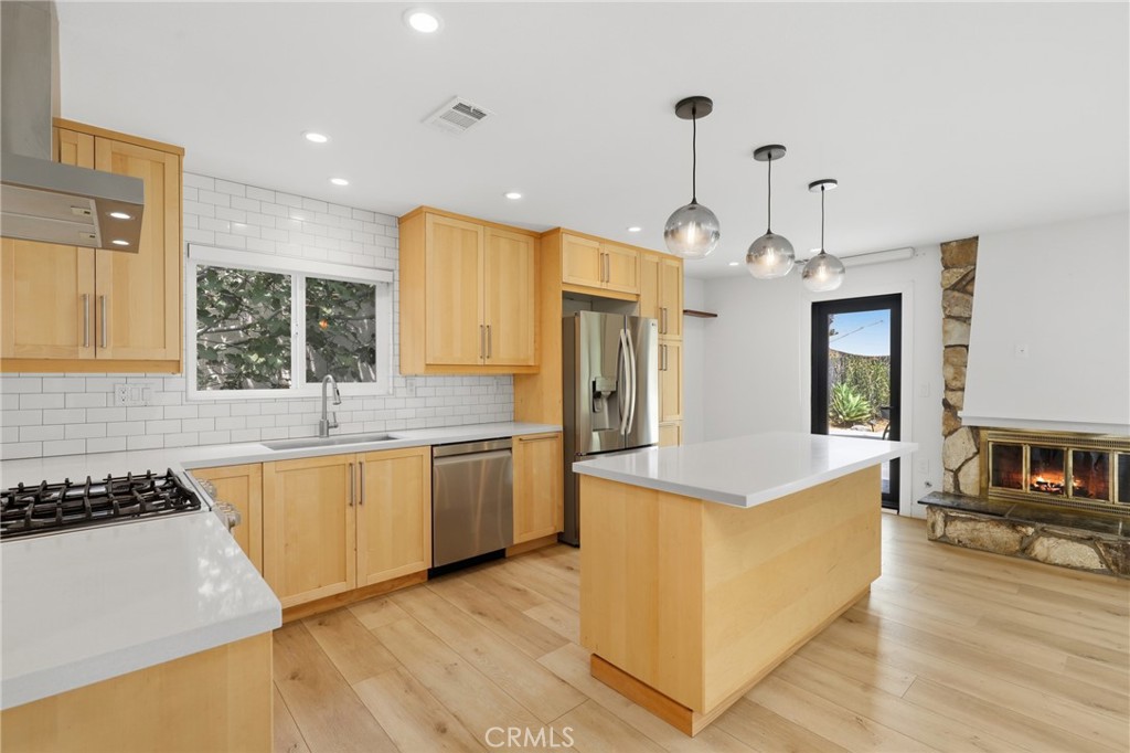 421 Larry Lane, Placentia CA 92870 - photo 14