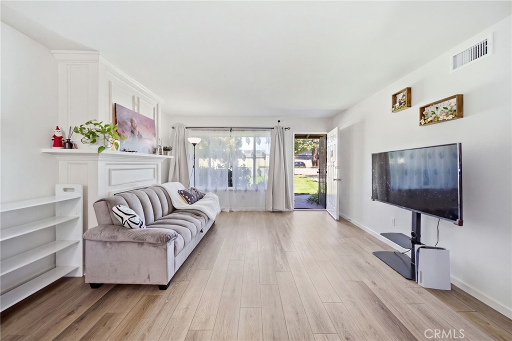 457 Via De Leon, Placentia CA 92870 - photo 9