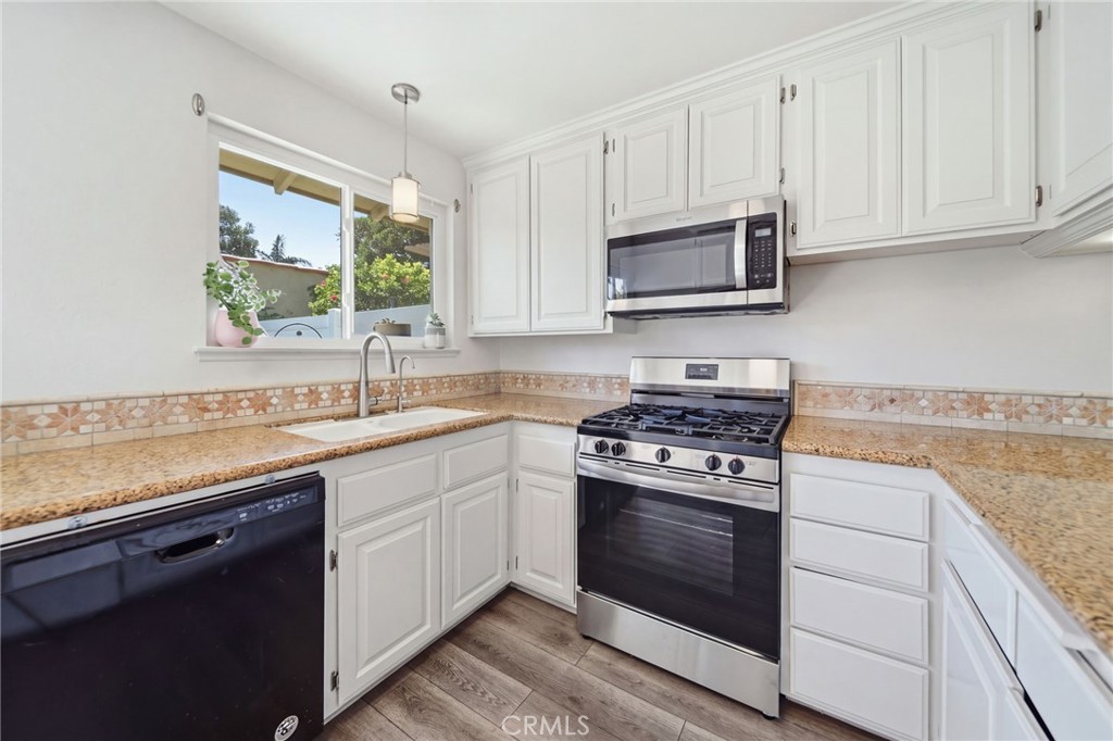 457 Via De Leon, Placentia CA 92870 - photo 17