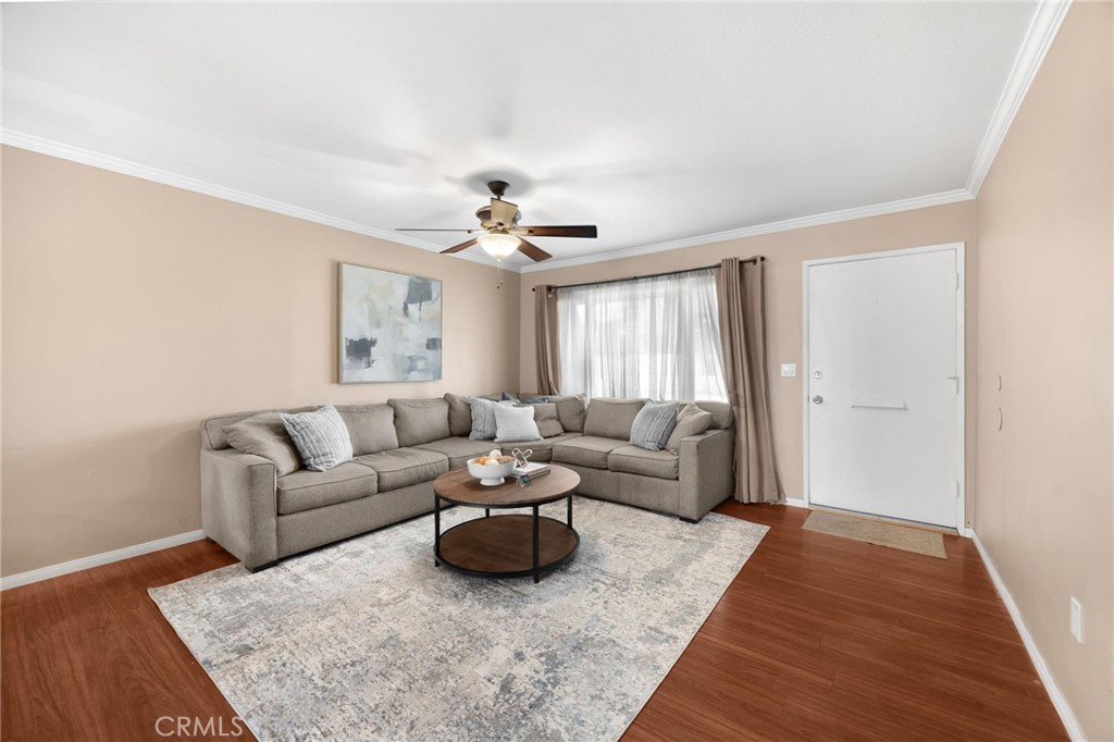 461 Via De Leon, Placentia CA 92870 - photo 2