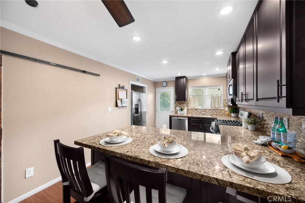 461 Via De Leon, Placentia CA 92870 - photo 9