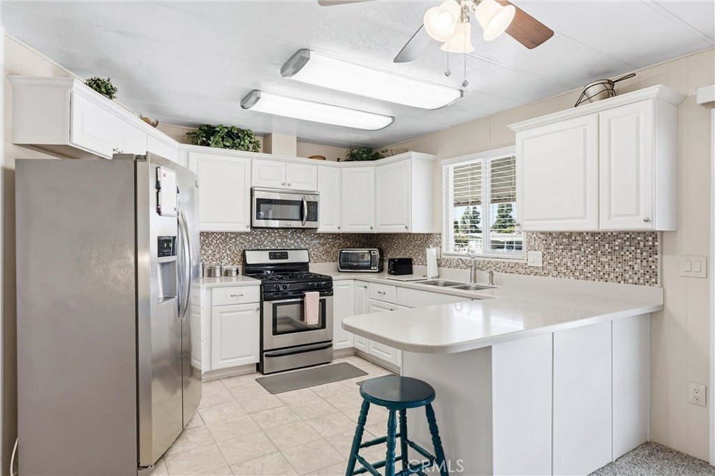Kitchen - 5215 E Chapman 55, Placentia CA 92869 - photo 17