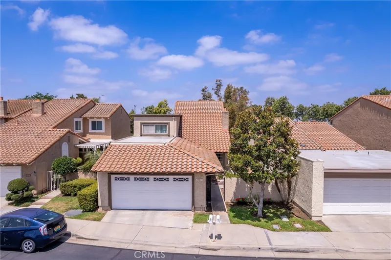 607 Valley Forge Drive, Placentia, CA 92870