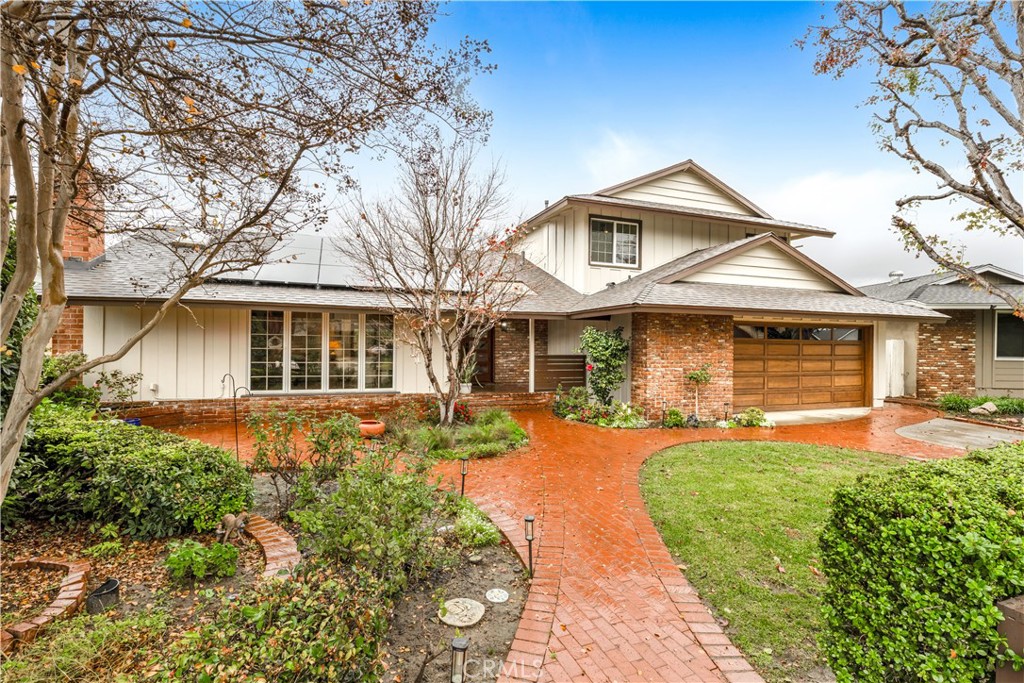 Curb appeal & more - see this beautiful remodeled Pool & Spa home. - 613 Lori Way, Placentia CA 92870 - photo 1