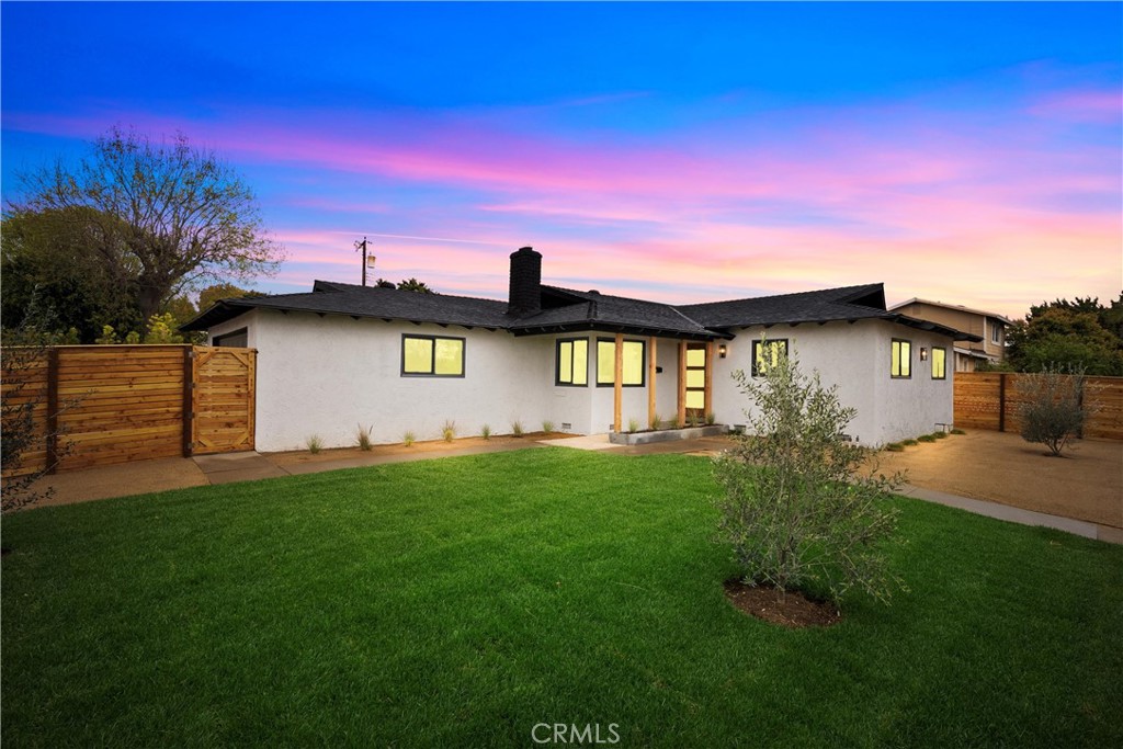 619 E Yorba Linda Blvd, Placentia CA 92870 - photo 1