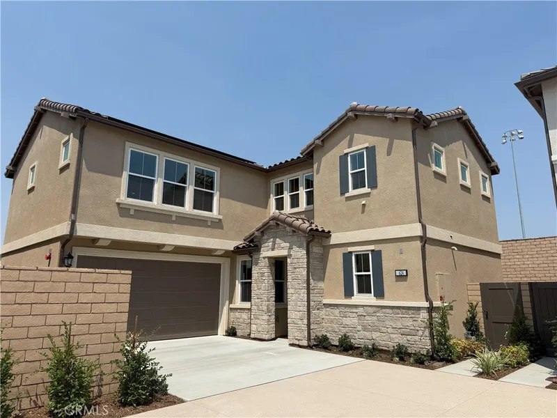 624 McFadden Street, Placentia, CA 92870