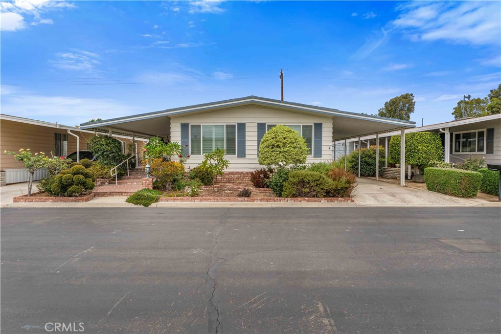 Front Street View - 719 Glenlake, Placentia CA 92870 - photo 2