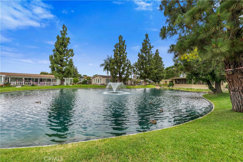 Lake - 719 Glenlake, Placentia CA 92870 - photo 36