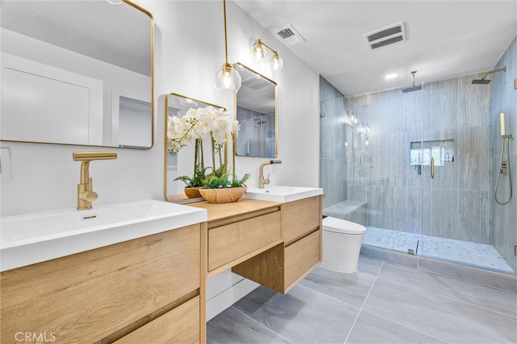 944 E Bastanchury, Placentia CA 92870 - photo 19