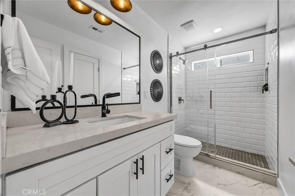 944 E Bastanchury, Placentia CA 92870 - photo 20