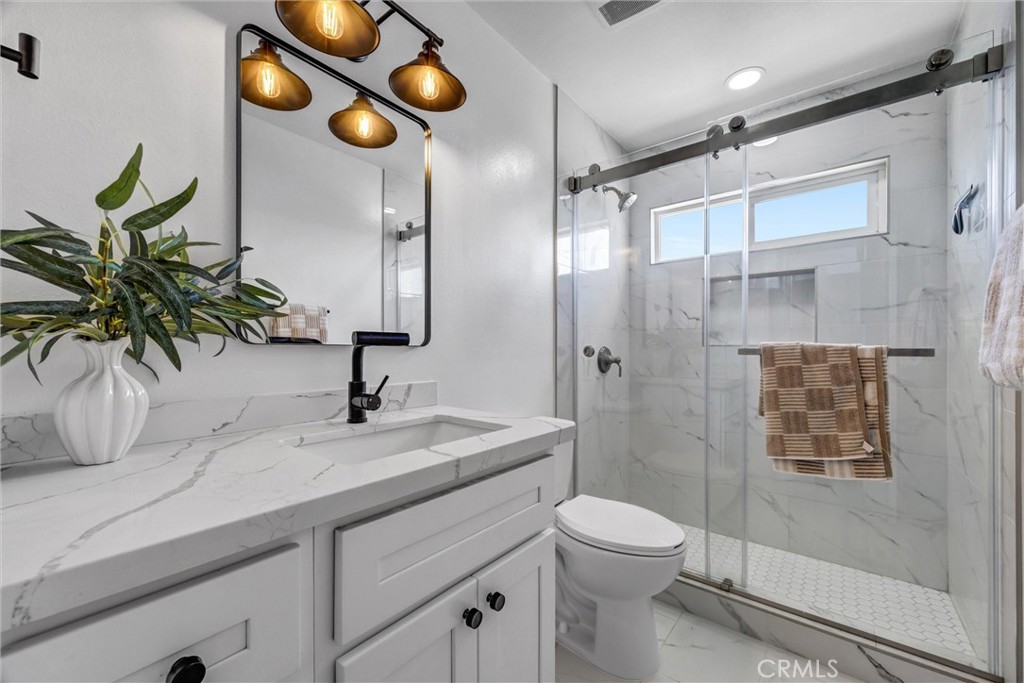 944 E Bastanchury, Placentia CA 92870 - photo 21