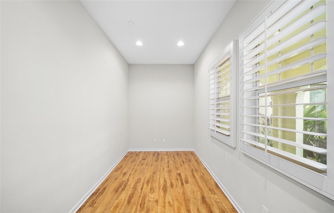 Downstairs area by the entrance - 10 Higo Street, Rancho Mission Viejo CA 92694 - photo 10