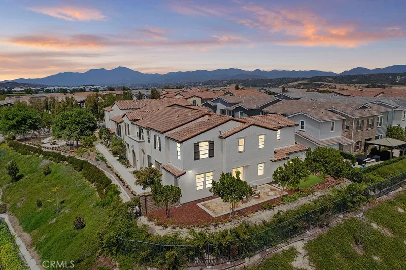 10 Jaripol, Rancho Mission Viejo, CA 92694