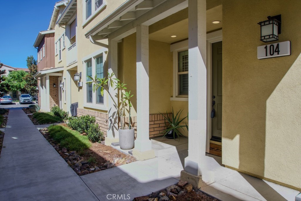 104 Jaripol Circle, Rancho Mission Viejo CA 92694 - photo 2