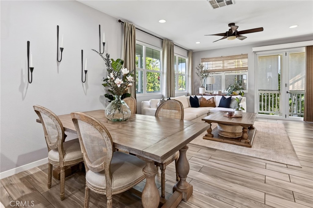 Dining area leading to the family room. - 14 Marisol, Rancho Mission Viejo CA 92694 - photo 20