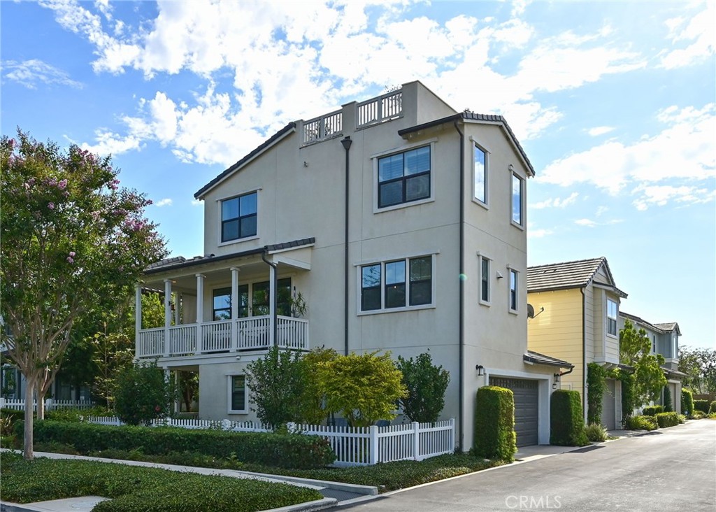 This corner single family home is in primary location in the neighborhood. It has a 2 car attached garage as well as out - 14 Marisol, Rancho Mission Viejo CA 92694 - photo 42