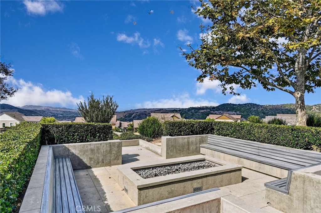 Rancho Mission Viejo Fire Pits. Residents can turn them on using their membership credentials. - 14 Marisol, Rancho Mission Viejo CA 92694 - photo 63