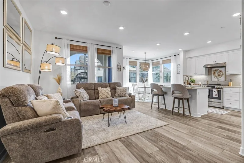 1401 LASSO WAY unit 105 Way, Rancho Mission Viejo, CA 92694