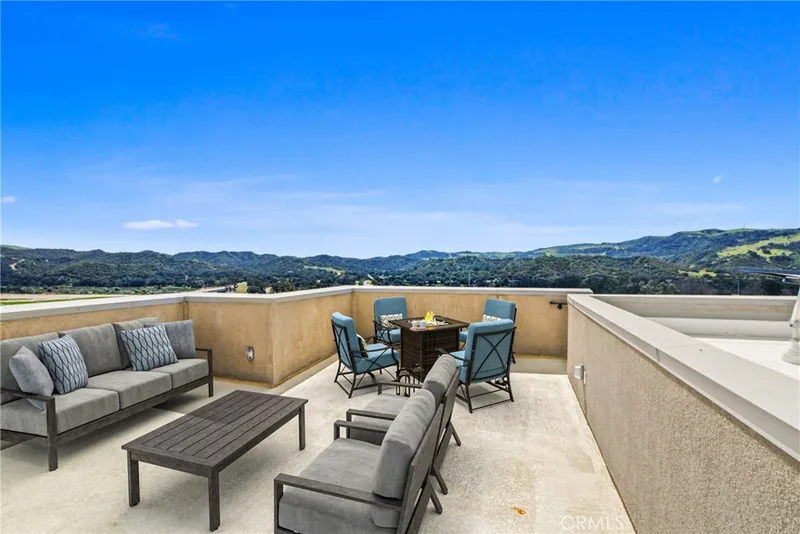 147 Stetson Way, Rancho Mission Viejo, CA 92694