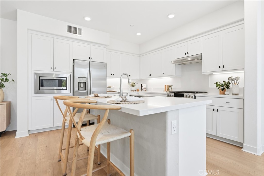 Kitchen - 1501 Lasso Way 105, Rancho Mission Viejo CA 92694 - photo 6
