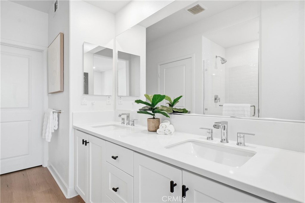 Master Bathroom - 1501 Lasso Way 105, Rancho Mission Viejo CA 92694 - photo 16