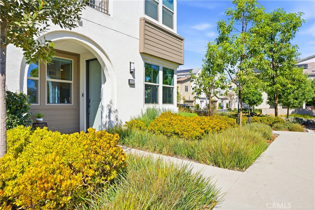 Front of Home - 1501 Lasso Way 105, Rancho Mission Viejo CA 92694 - photo 25