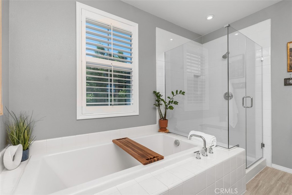 Master retreat bath - 171 Natal, Rancho Mission Viejo CA 92694 - photo 24