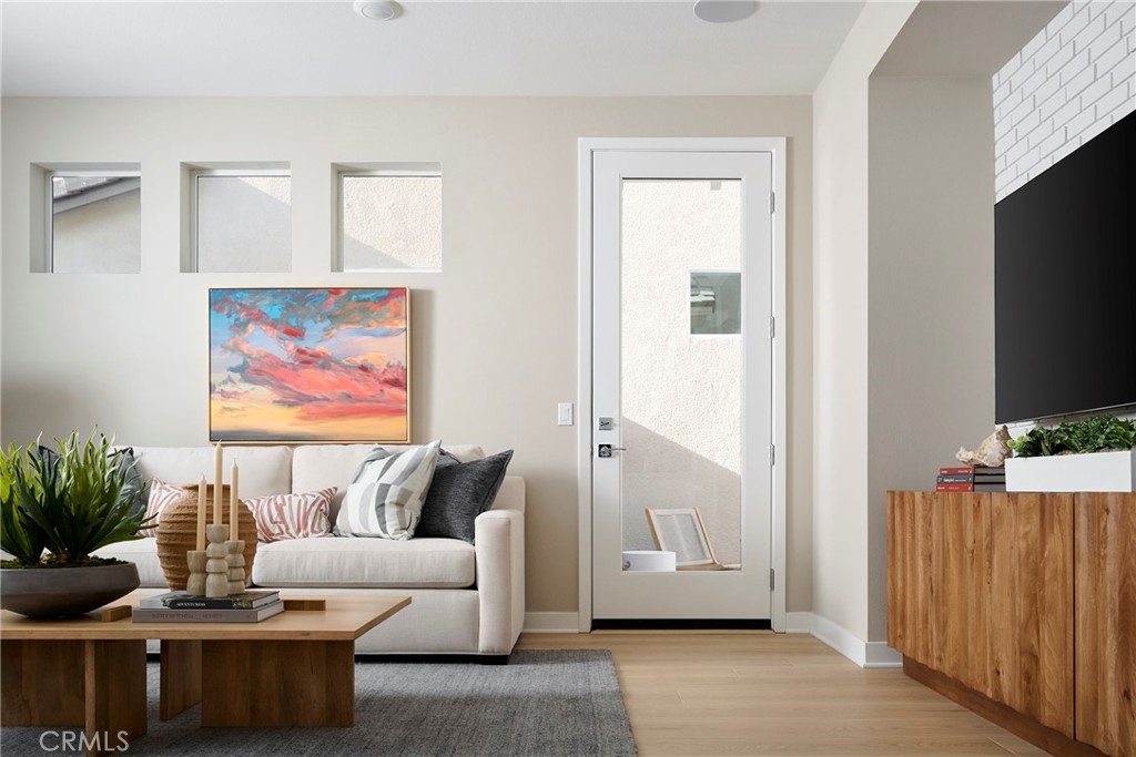 Model Photos: Photos shown are of the model home for this floor plan. Actual finishes, features, and landscaping may var - 1727 Scarlett Road, Rancho Mission Viejo CA 92694 - photo 2