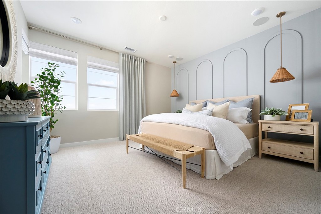 Model Photos: Photos shown are of the model home for this floor plan. Actual finishes, features, and landscaping may var - 1745 Scarlett Road, Rancho Mission Viejo CA 92694 - photo 8