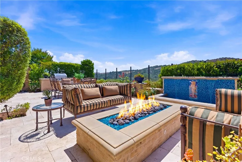19 Entorno Street, Rancho Mission Viejo, CA 92694