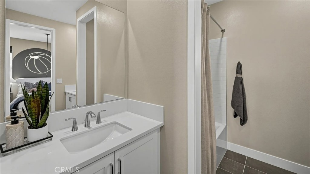 Photos shown are of model only- not actual homesite. - 2023 Wildberry Way, Rancho Mission Viejo CA 92694 - photo 16