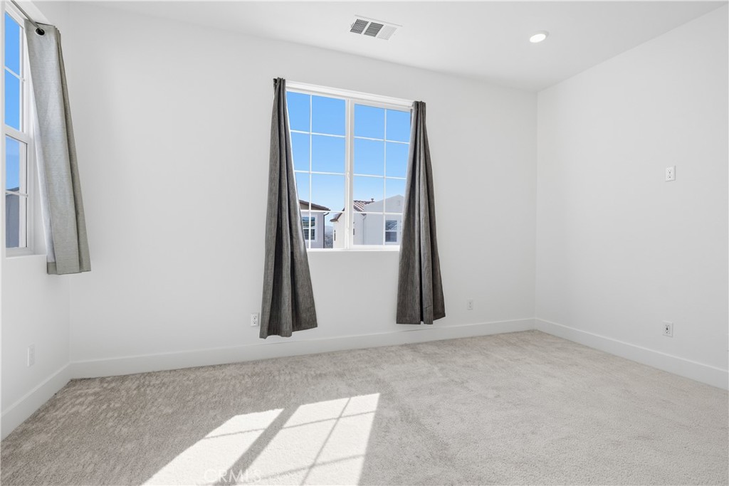 221 Heartland Way, Rancho Mission Viejo CA 92694 - photo 15