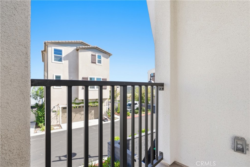 221 Heartland Way, Rancho Mission Viejo CA 92694 - photo 32