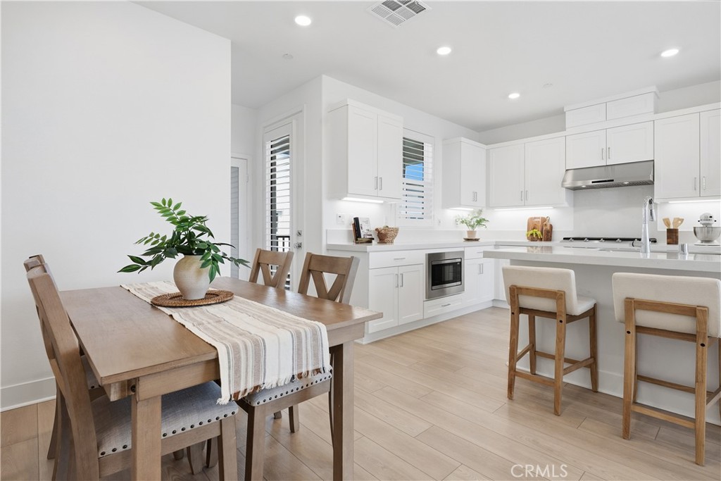 232 Heartland Way, Rancho Mission Viejo CA 92694 - photo 8